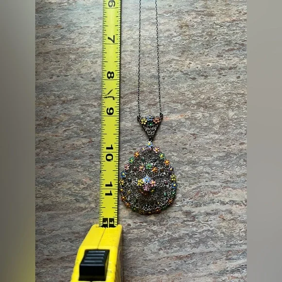 Art Deco Rhodium Plated And Enamel Painted Floral Design LavaliereStyle Necklace - Picture 15 of 16